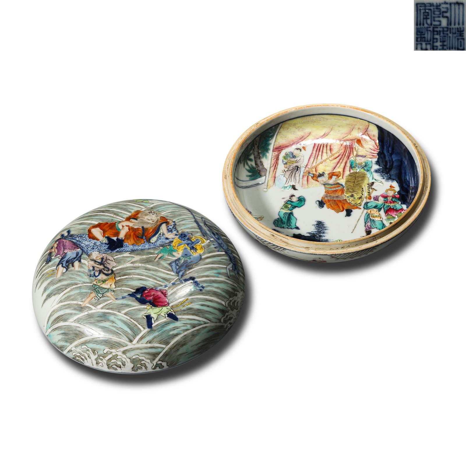 Qing Dynasty Qianlong Period,Wucai Lidded Box with Figure Story Motifs: Name Qing Dynasty Qianlong Period,Wucai Lidded Box with Figure Story Motifs Dimensions H:8cm D:18cm Condition Additional photographs and condition reports are available upon request