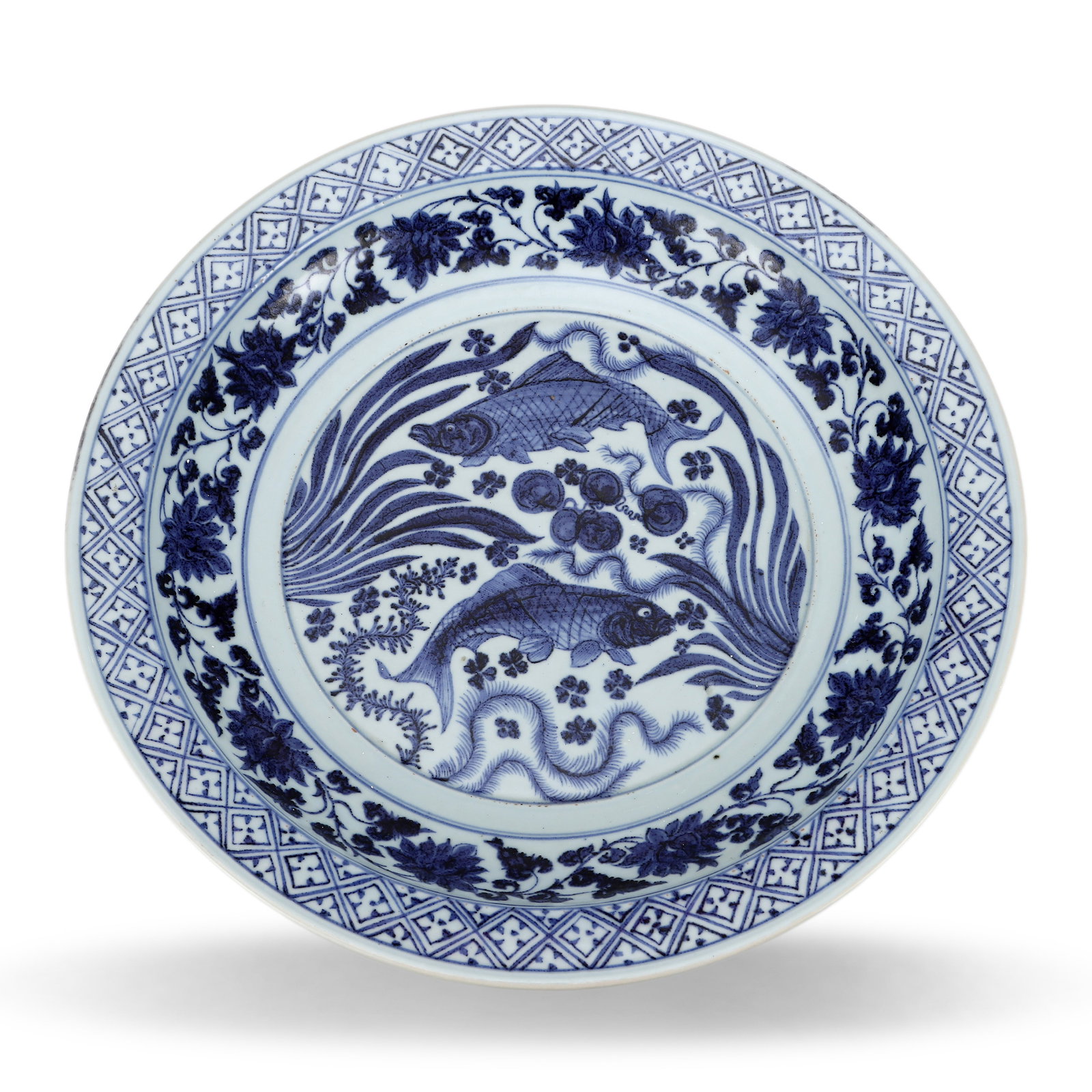 Yuan Dynasty Large Blue and White Plate with Fish and Algae Motifs (1 of 6)