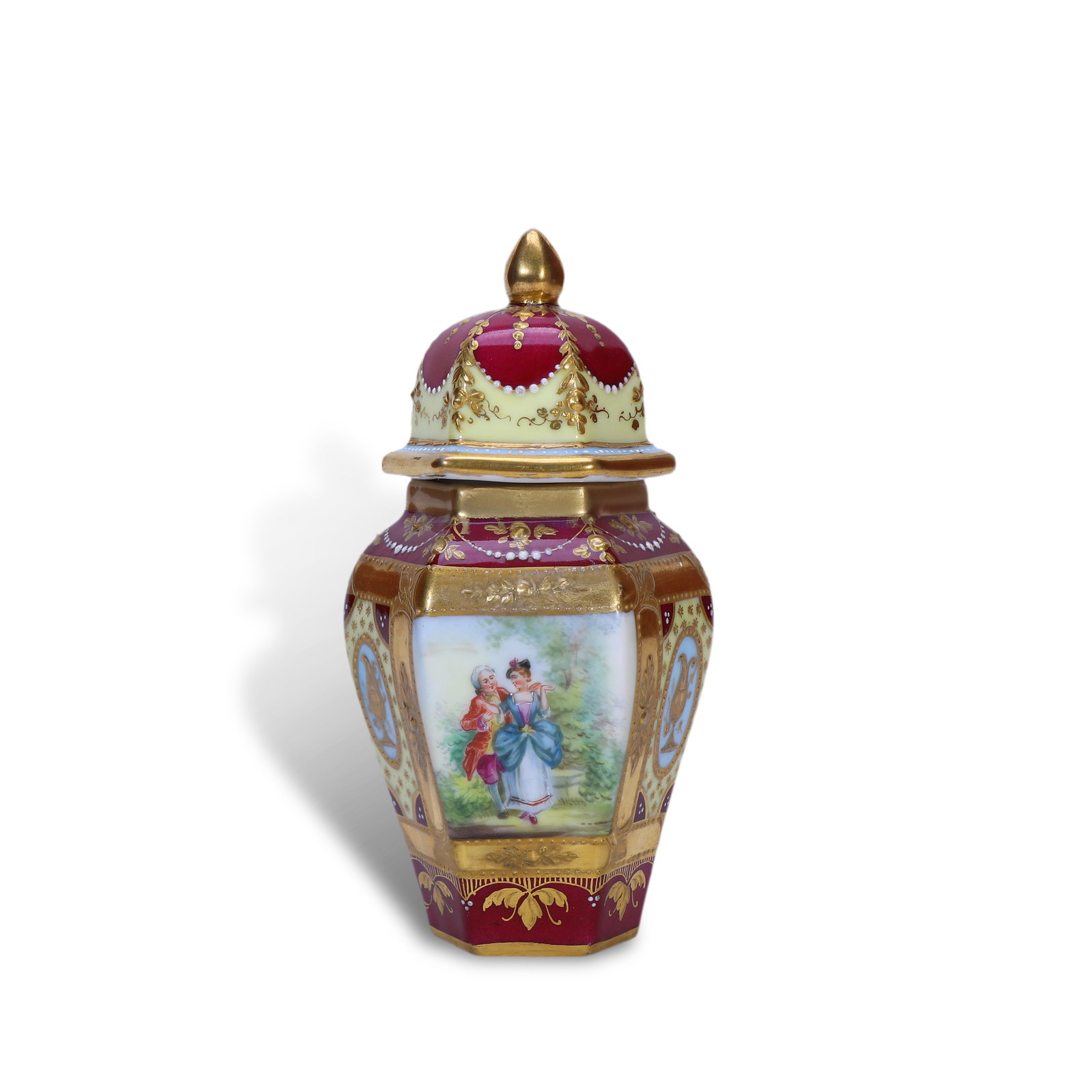 1938, Vienna (Austria) Louis XVI Style Heavy Gilt Porcelain Jar with French Court Figures: Name 1938, Vienna (Austria) Louis XVI Style Heavy Gilt Porcelain Jar with French Court Figures Dimensions H:13cm Description Period: 1938Style: Louis XVI StyleMaterial: Porcelain, Gilt GoldO