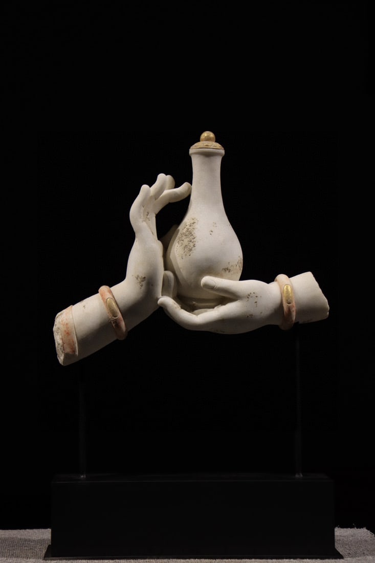 Tang Dynasty A pair of white marble Buddha's hand carvings (1 of 7)