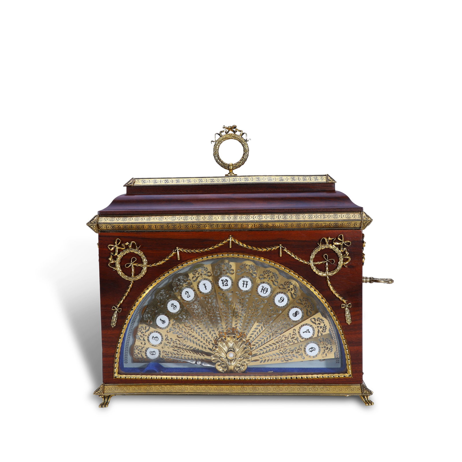 20th Century Faberg?? Gilt Fan-Form Antique Clock: Name 20th Century Faberg?? Gilt Fan-Form Antique Clock Dimensions 25.5x14x28cm Description 20th-century antique Faberg?? Imperial fan-shaped mantel clock. The case is crafted from rare preci