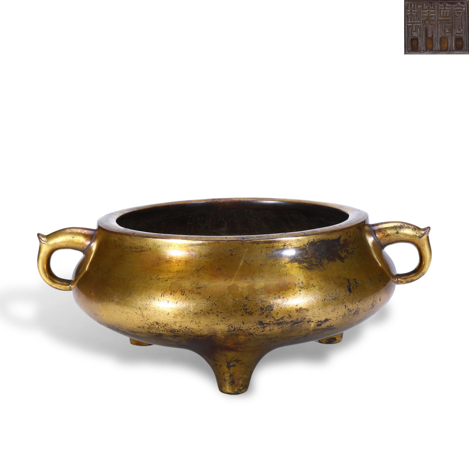 Ming Xuande period, Gilt Bronze Censer with Scrolled Ears: Name Ming Xuande period, Gilt Bronze Censer with Scrolled Ears Dimensions H:9.3cm W:25.5cm Description
