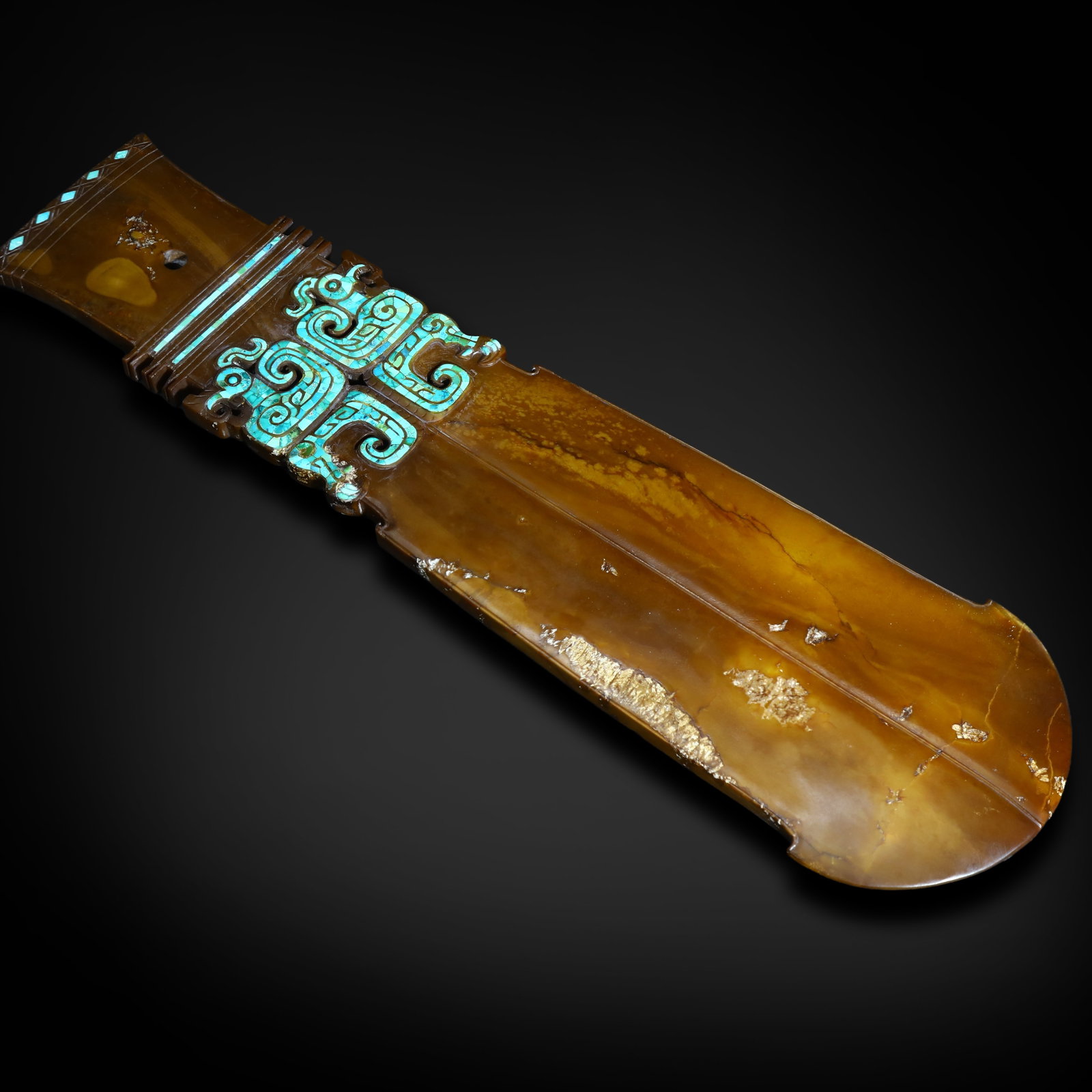 Warring States Period, Turquoise-inlaid Jade Yue with Phoenix Pattern (1 of 4)