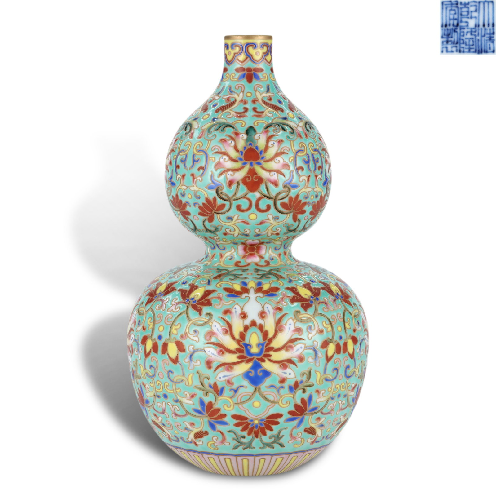 Qing Dynasty Qianlong period, Turquoise-ground famille rose double-gourd vase with jadeite inlay and: Name Qing Dynasty Qianlong period, Turquoise-ground famille rose double-gourd vase with jadeite inlay and interlocking floral patterns Dimensions H:23.3cm D:13cm Description