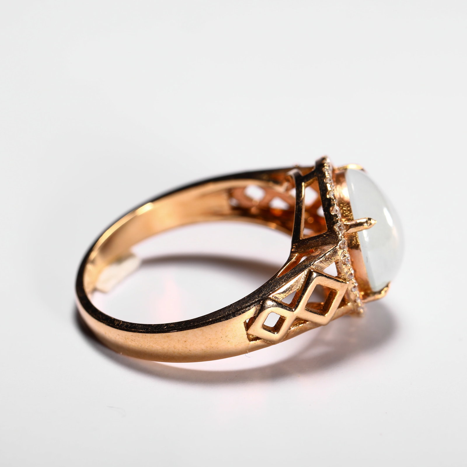 18K GOLD ICE-TYPE JADE RING - 5