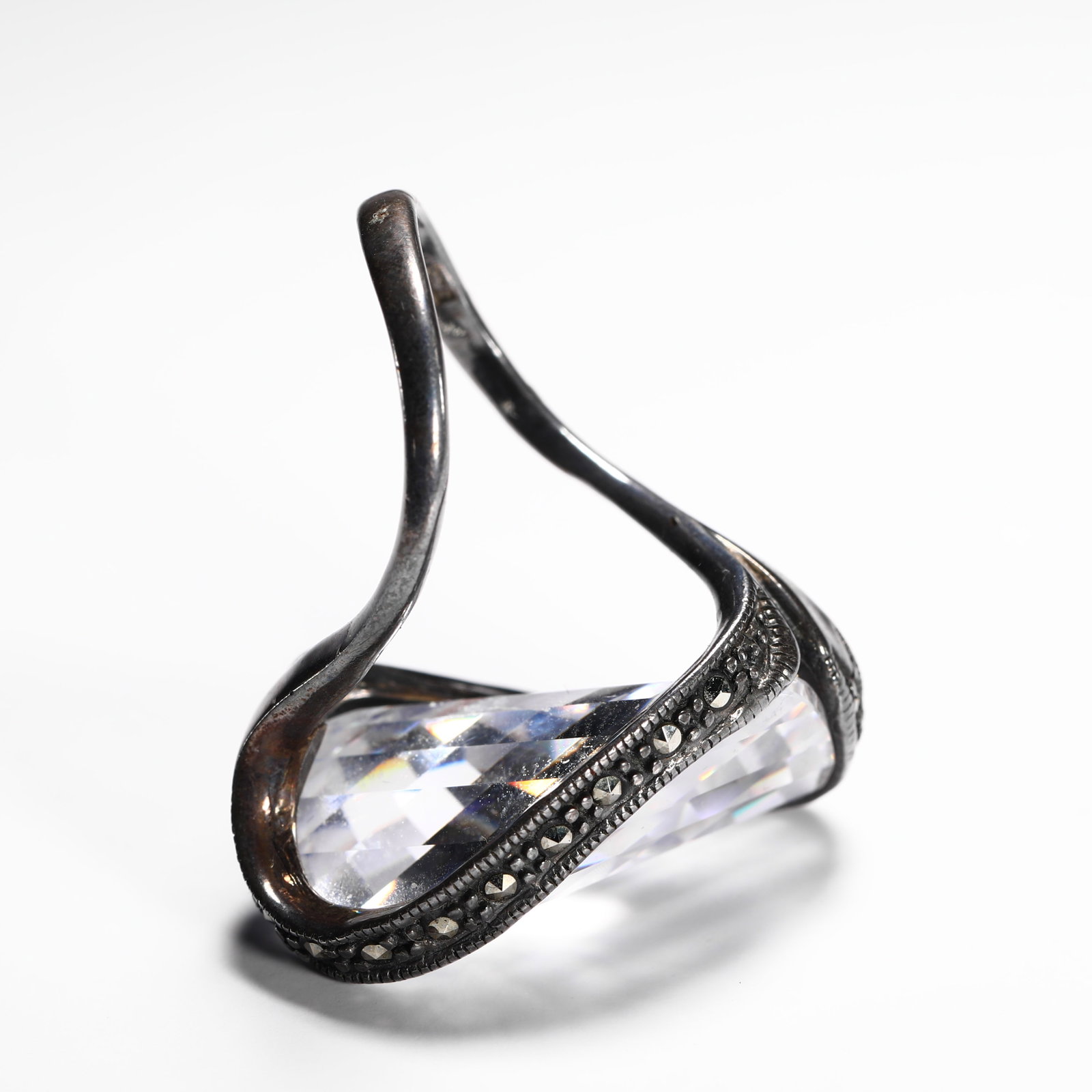 SILVER CRYSTAL RING - 7
