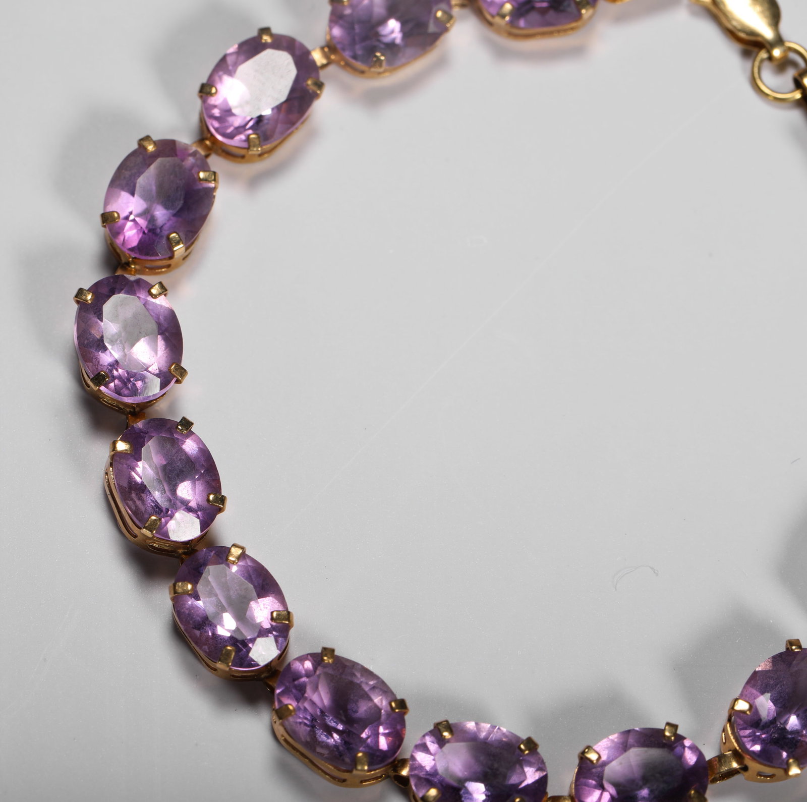 18K AMETHYST RING - 8