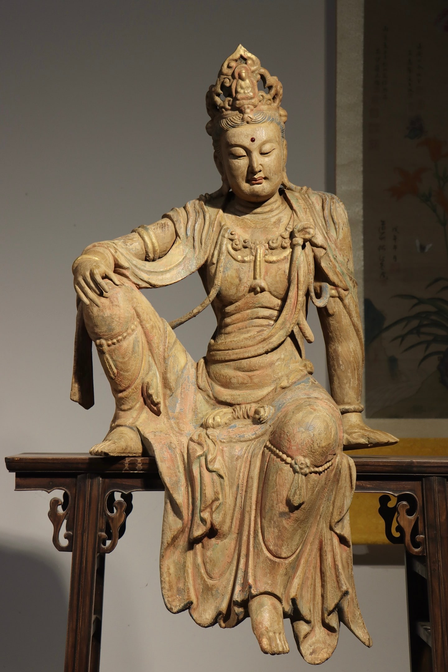 MING DYNASTY WOODCARVING OF THE FREE AND EASY GUANYIN: H: 122cm (48.03in)