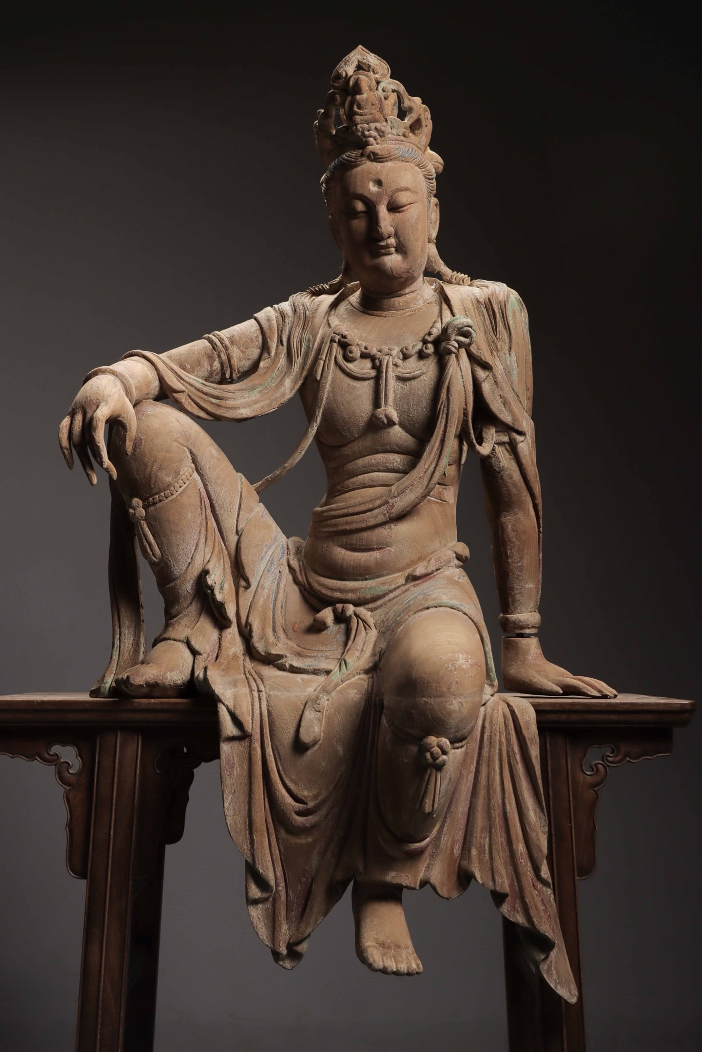A WOODCARVING OF GUANYIN FROM THE SONG DYNASTY (1 of 6)
