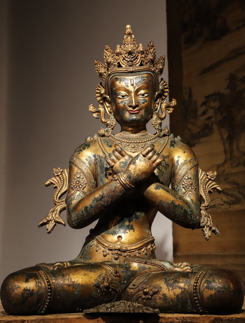 A TIBETAN VAJRA MASTER STATUE OF THE MING DYNASTY: H: 60cmL: 45cmW: 39cm.Weight: 14350g