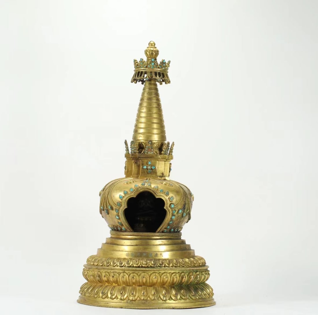GILDED BUDDHIST PAGODA FROM THE QING DYNASTY: H:46CM