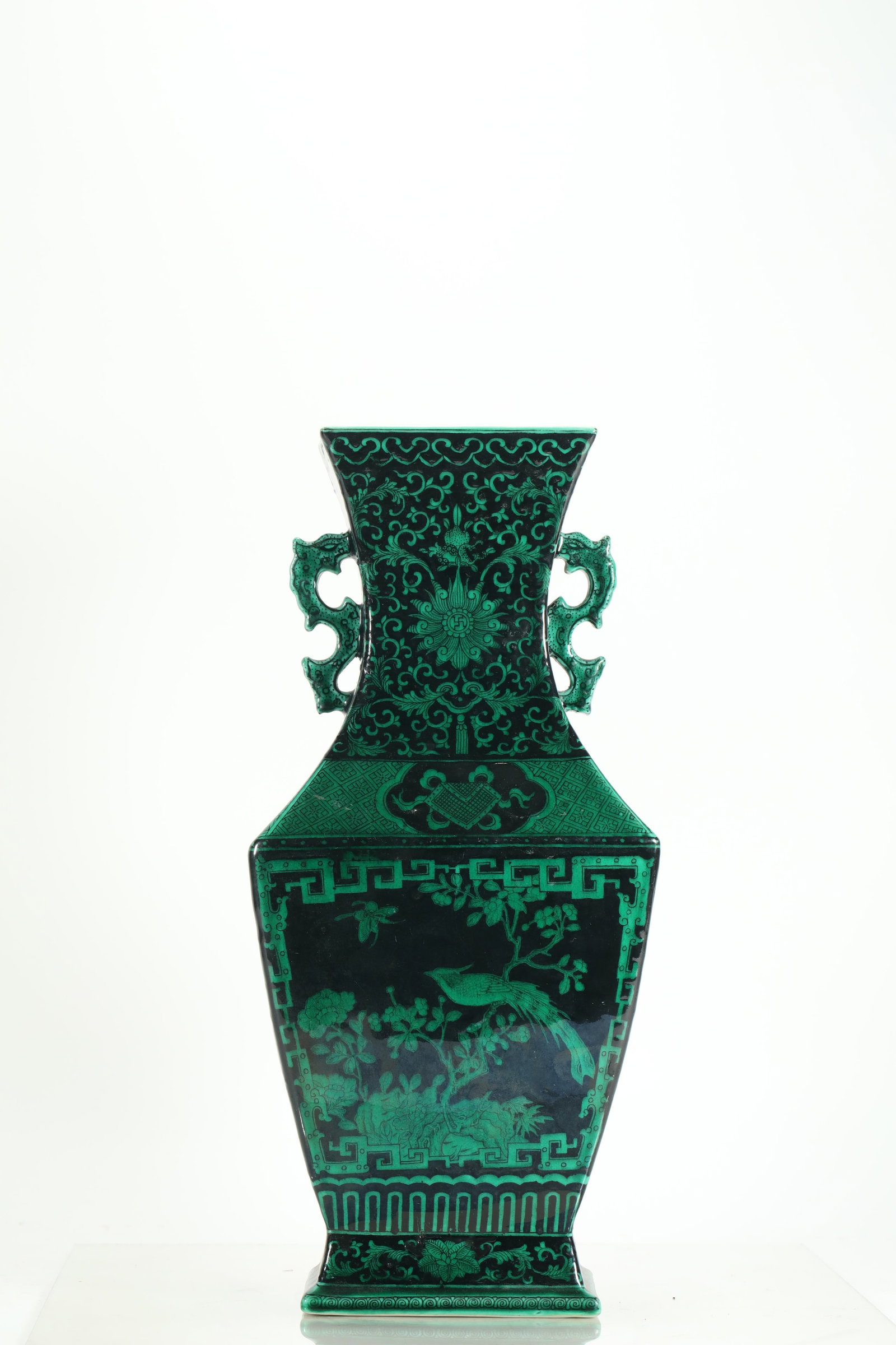 QING DYNASTY BLACK GLAZED GREEN ENAMELED FLORAL AND BIRD SQUARE VASE: H:32CM L:14CM