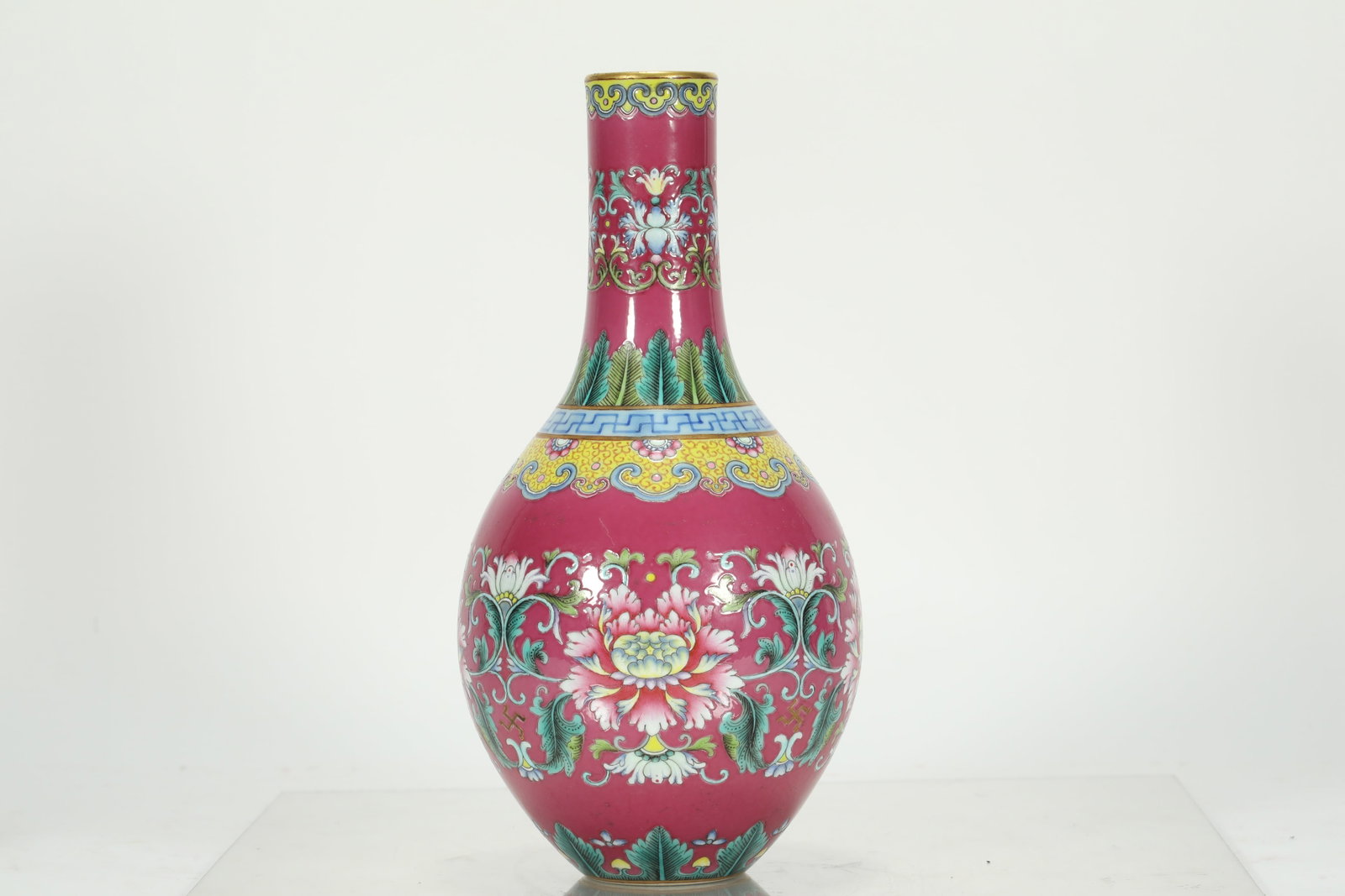 QING DYNASTY ENAMEL LOTUS VASE: H:23.5CM
