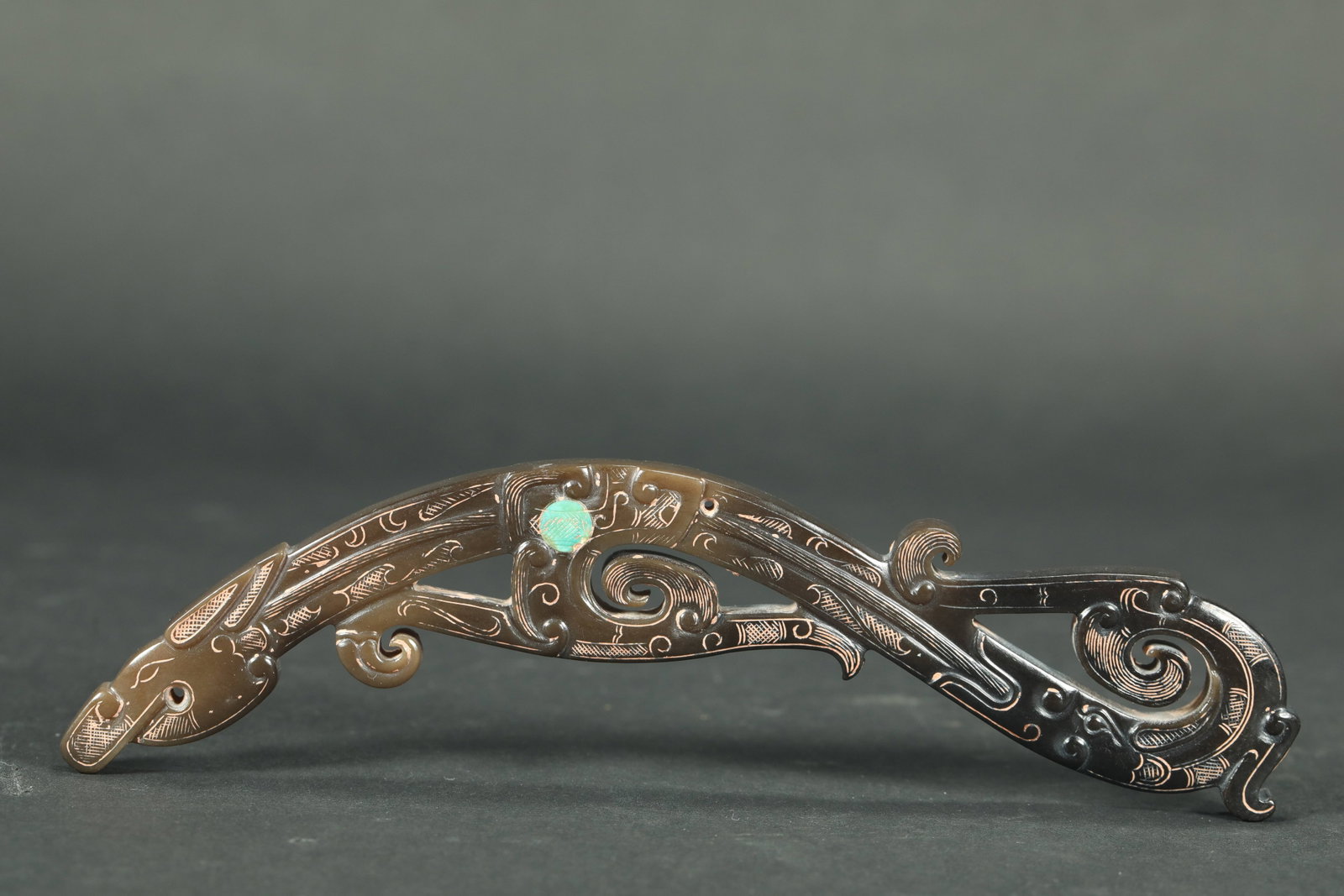 WARRING STATES JADE DRAGON: H:4.5CM L:16.5CM