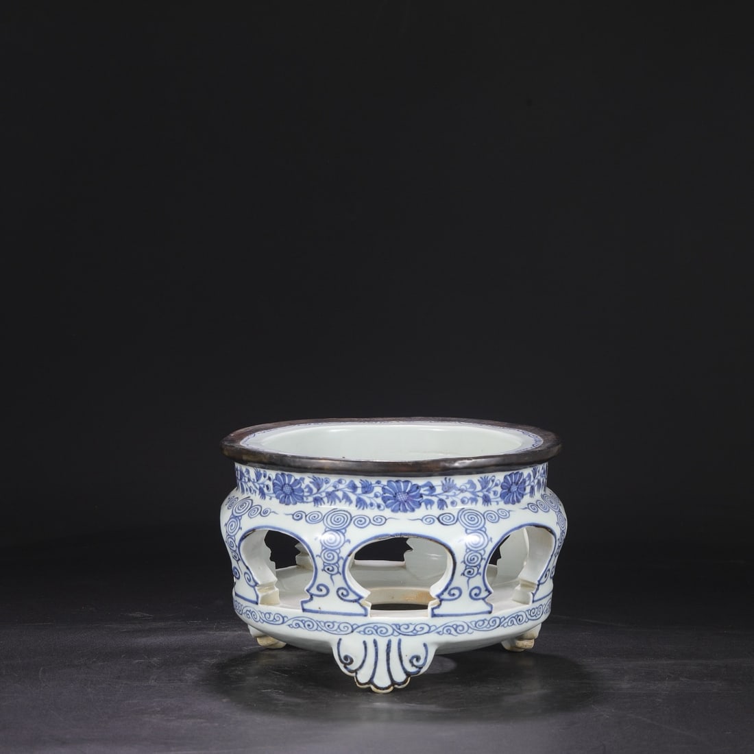 YUAN DYNASTY QING DYNASTY FLOWER VASE STAND: H:16.5CM L:24CM