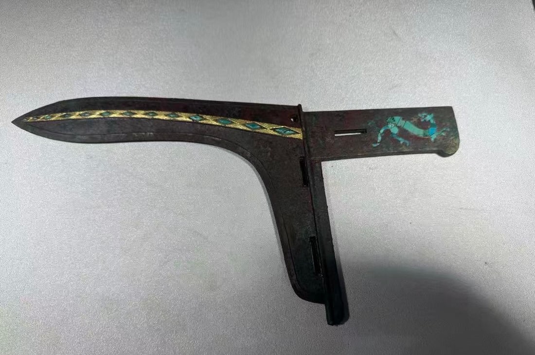 WARRING STATES PERIOD INLAID GOLD GE: H:14CM L:30CM