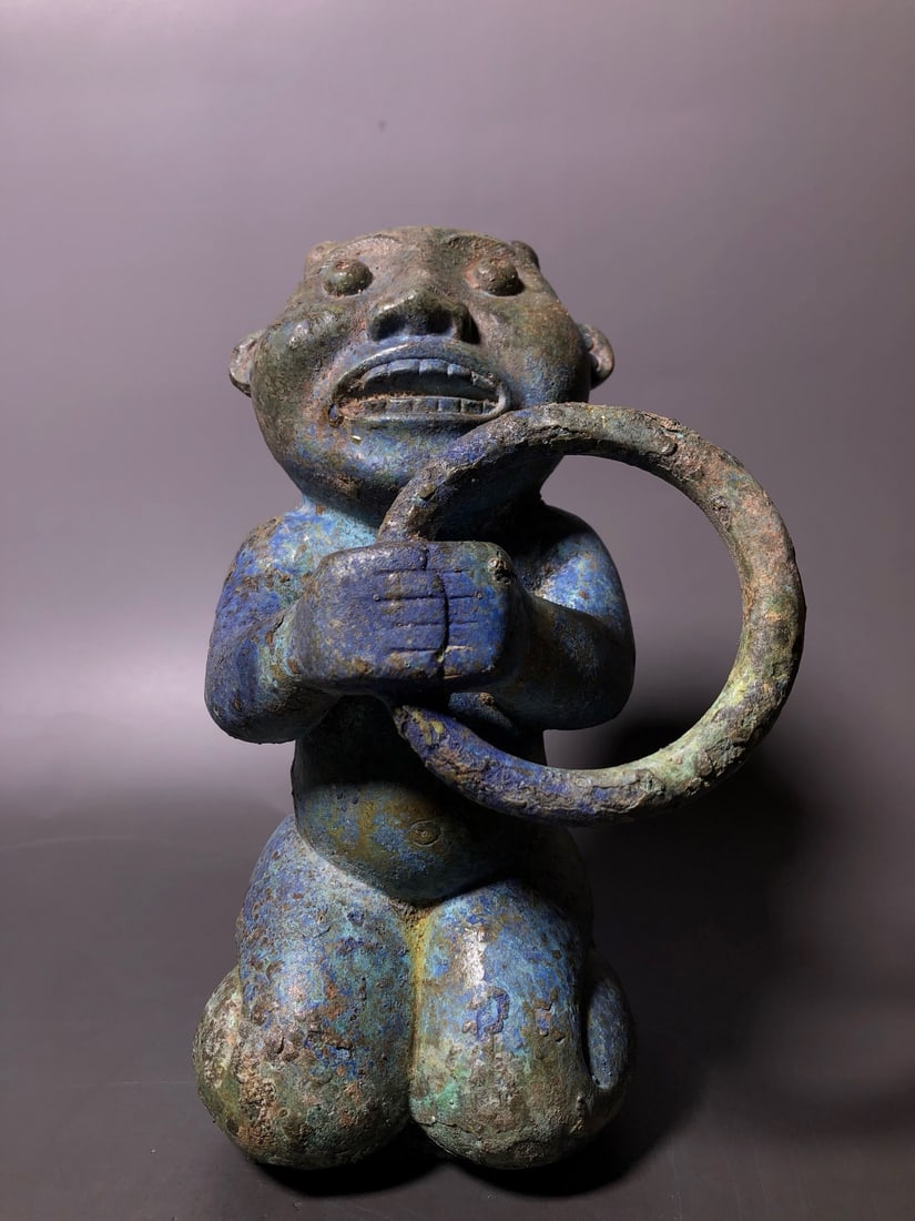 WARRING STATES BRONZE FIGURE: H:20CM L:13CM