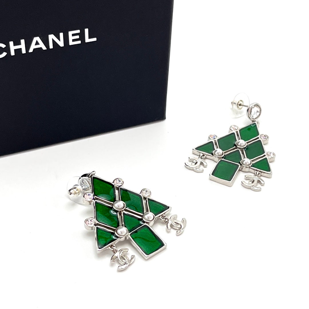 Chanel Christmas Tree Drop Earrings, Silver-Toned Metal with Green Enam (1 of 6)