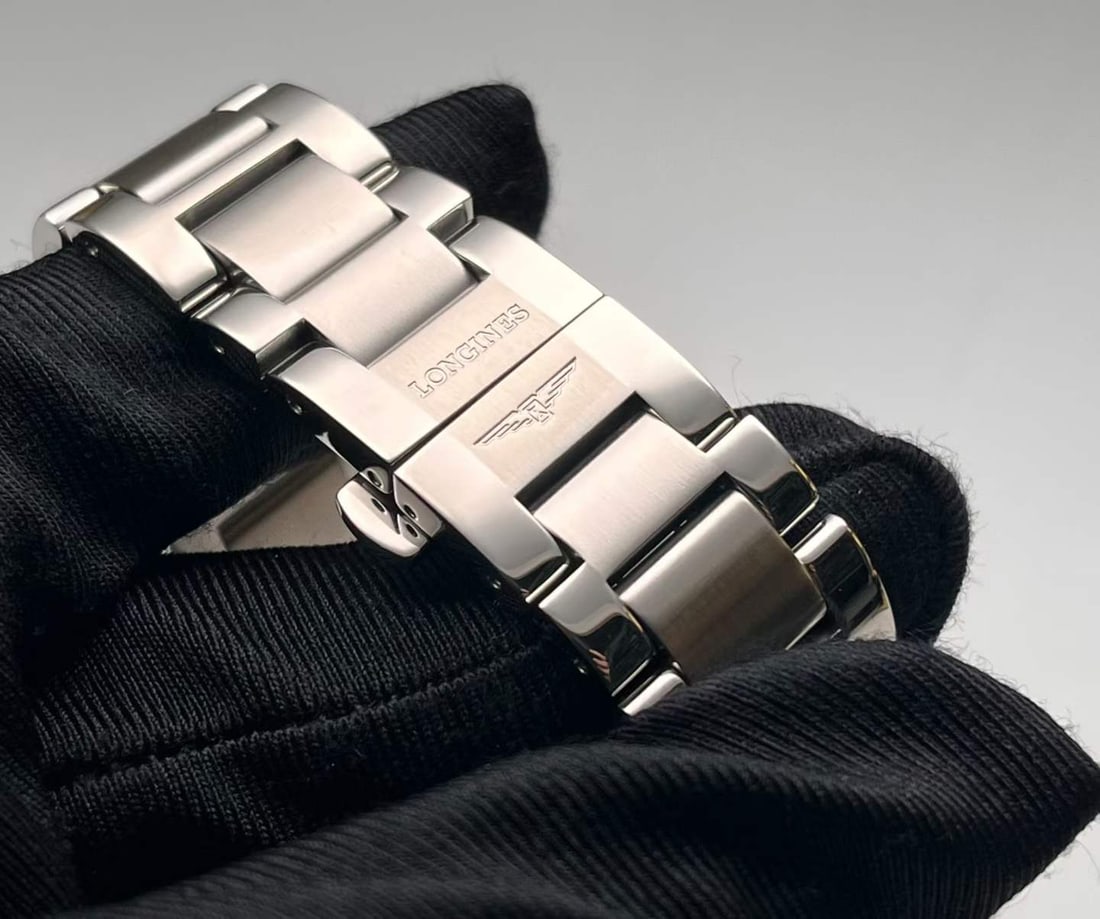 Longines Elegant Collection Men's Watch - 6