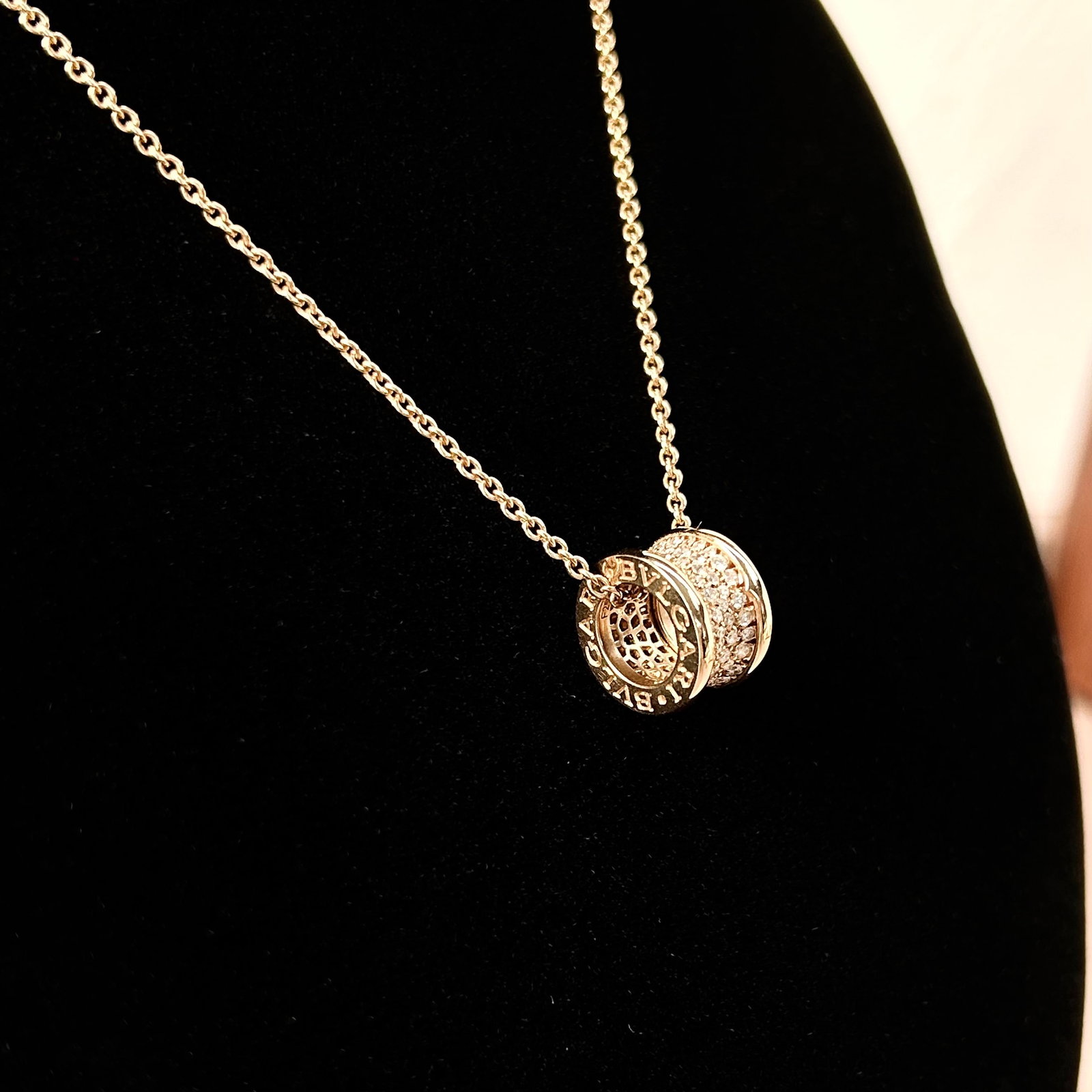 Bvlgari B.zero1 Large Pave-Diamond Pendant, 18K Rose Gold: Chain Length:46cm