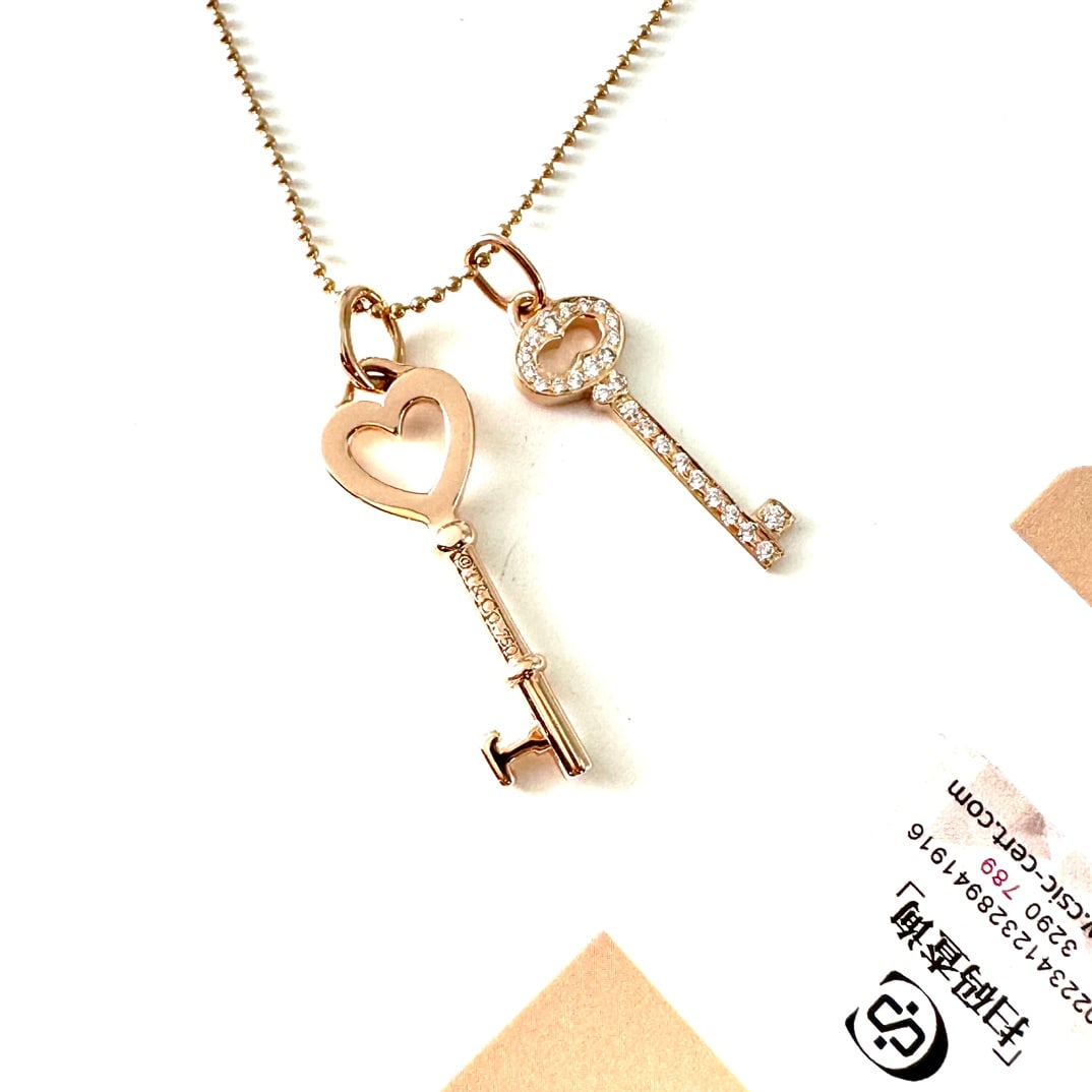 Tiffany & Co. Keys Double Key Pendant Necklace, 18K Yellow Gold, Set with Diamonds (1 of 6)