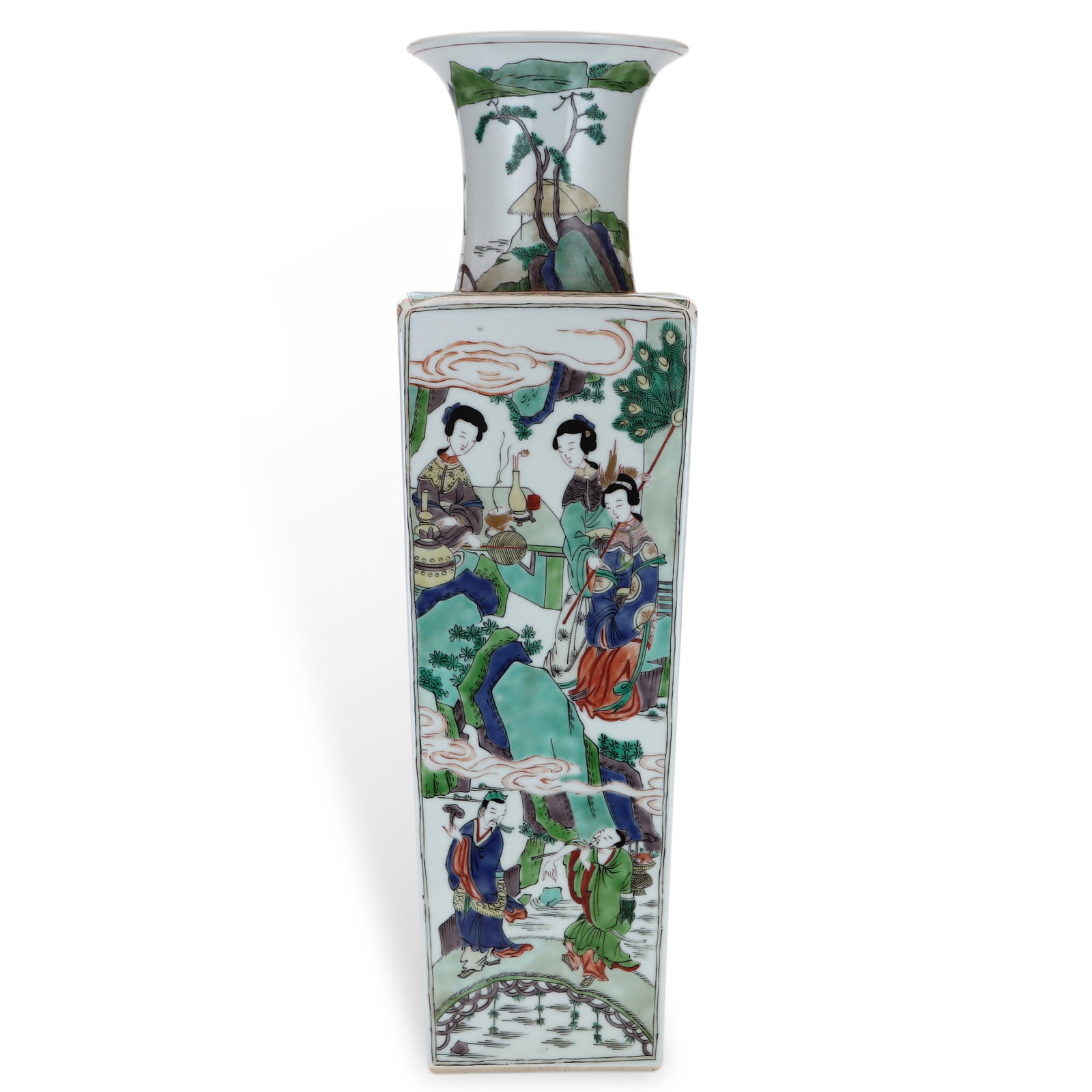 Character story vase (1 of 6)