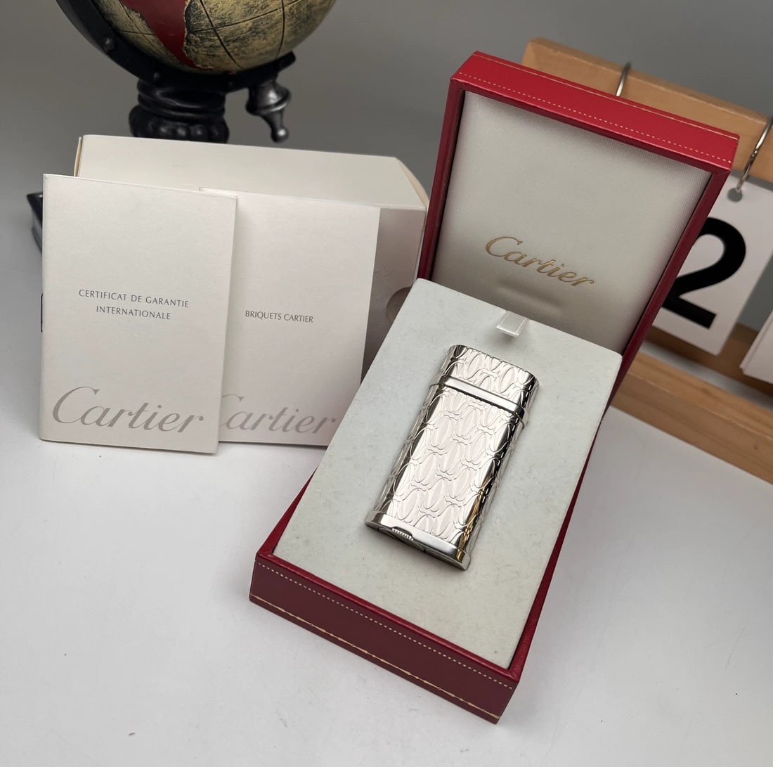 Cartier Gas Lighter Ref.CA120134 Palladium-Plated Double-C Engraved Lighter: 7.8*3.4cm