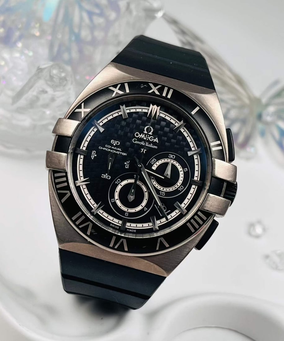 Omega Constellation Double Eagle Men's Chronograph Watch: D:41mm