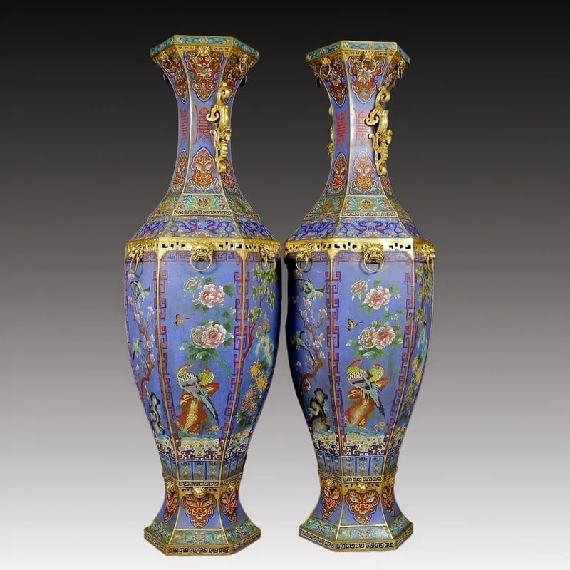 Qing Dynasty cloisonne six-party flower and bird vase: H 121cm W 40cm Wight820000 g