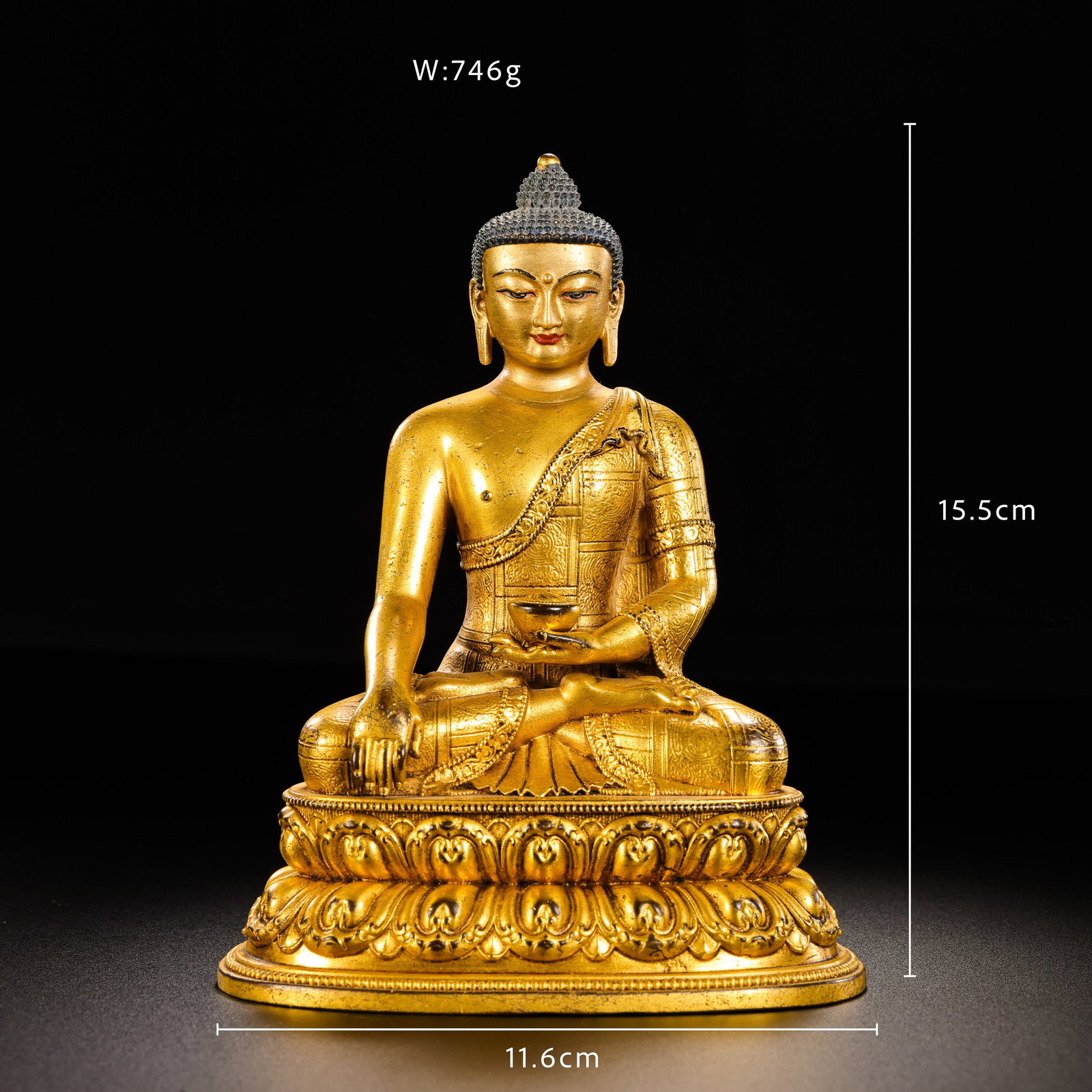 Qing Dynasty bronze gilt medicine Buddha: H 15.5cm W 11.6cm Weight746 g