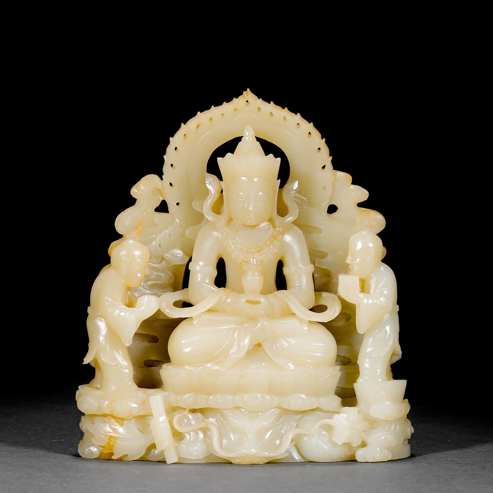 Before Ming Dynasty, Hetian jade Buddha: H15cm W13.5cm Weight1002g