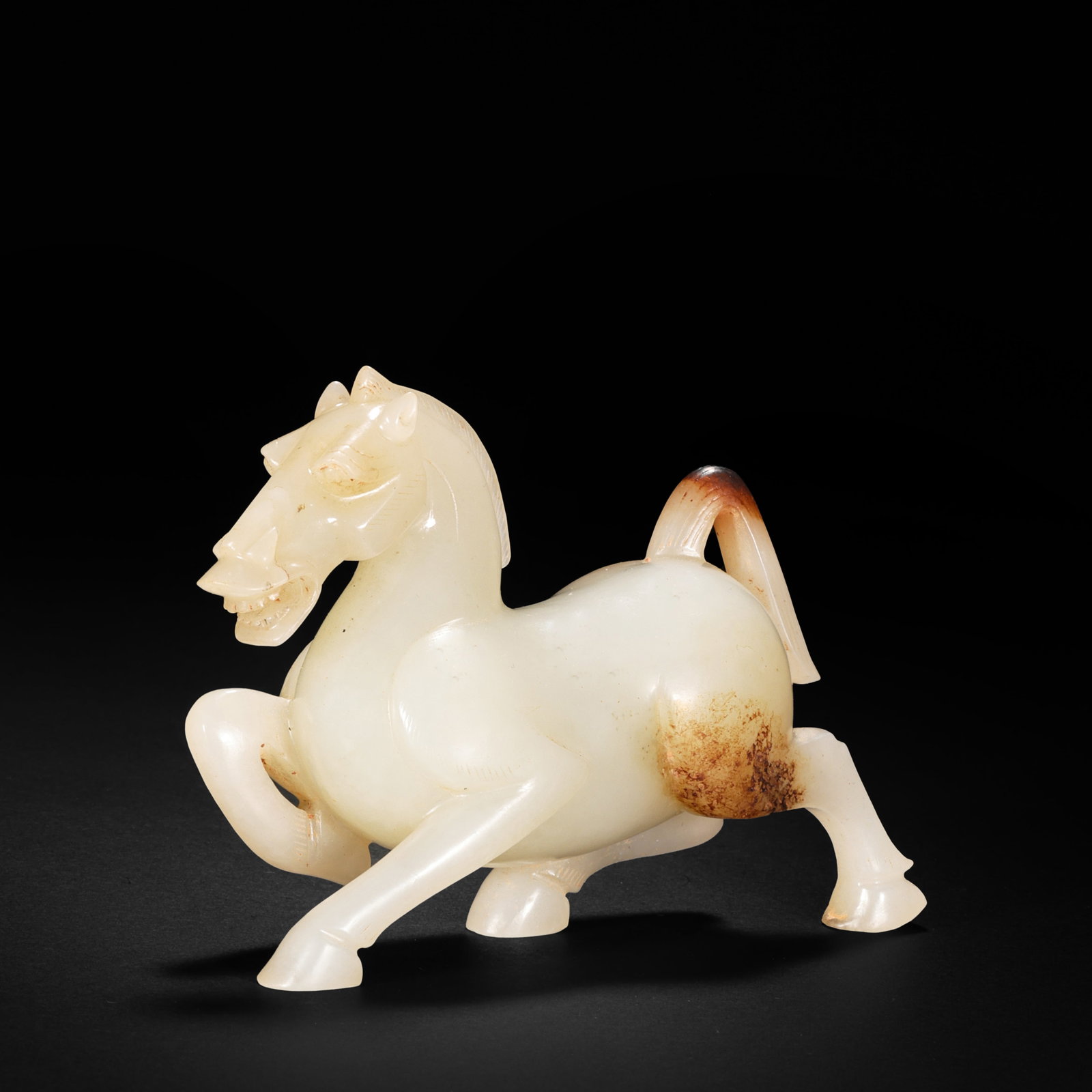 Qing Dynasty Hetian Jade Liangju Sculpture: H6cm W8cm Weight118g
