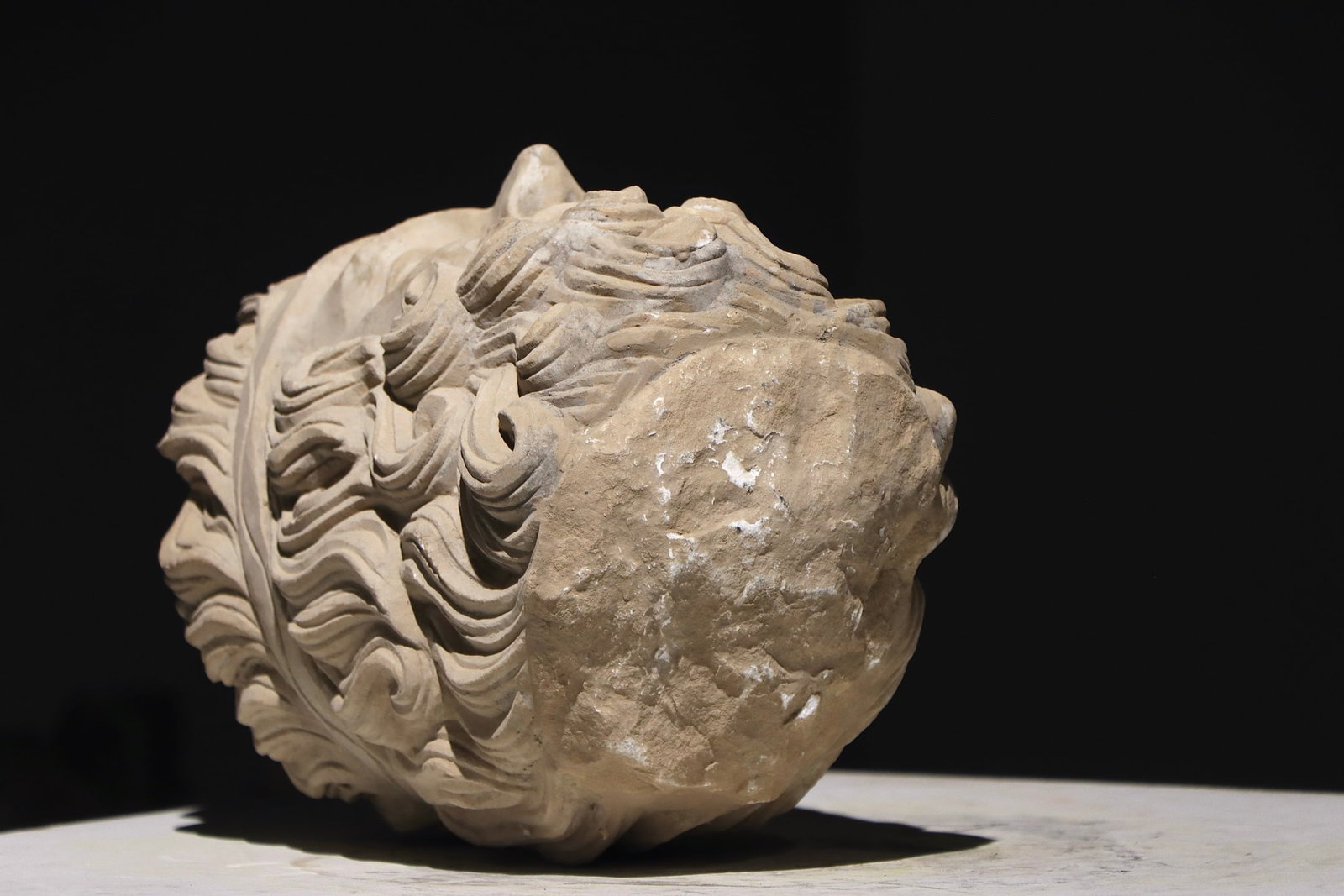 A 3-CENTURY ANCIENT GREEK STONE STATUE OF ZEUS' HEAD - 7
