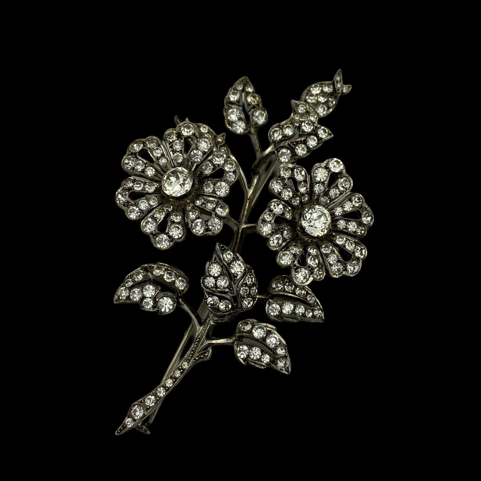 Victorian French Silver Paste Tremblant: Pristine double tremblant of large scale with French hallmarks. Kentshire Galleries provenance. Measures 3 1/2 x 2 x 1 inches.