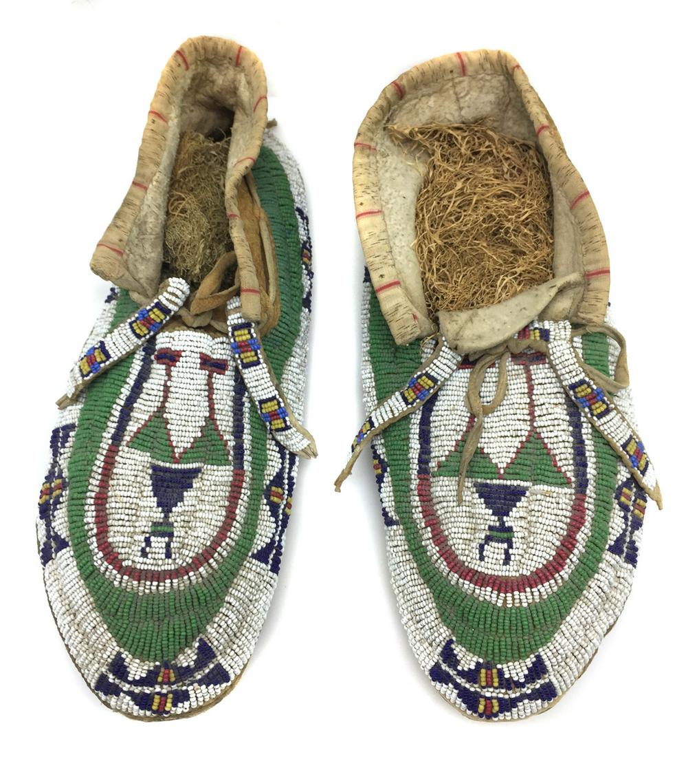 Cheyenne Beaded Moccasins c. 1890s (1 of 14)