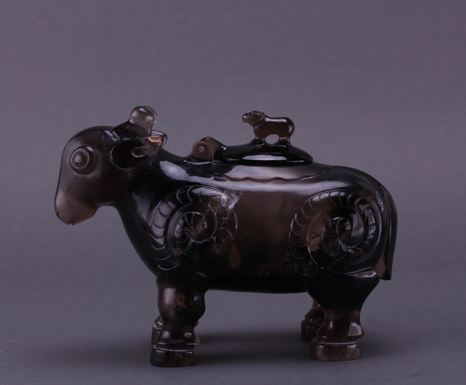 Tea Crystal Beast Shape Incense Burner (1 of 10)