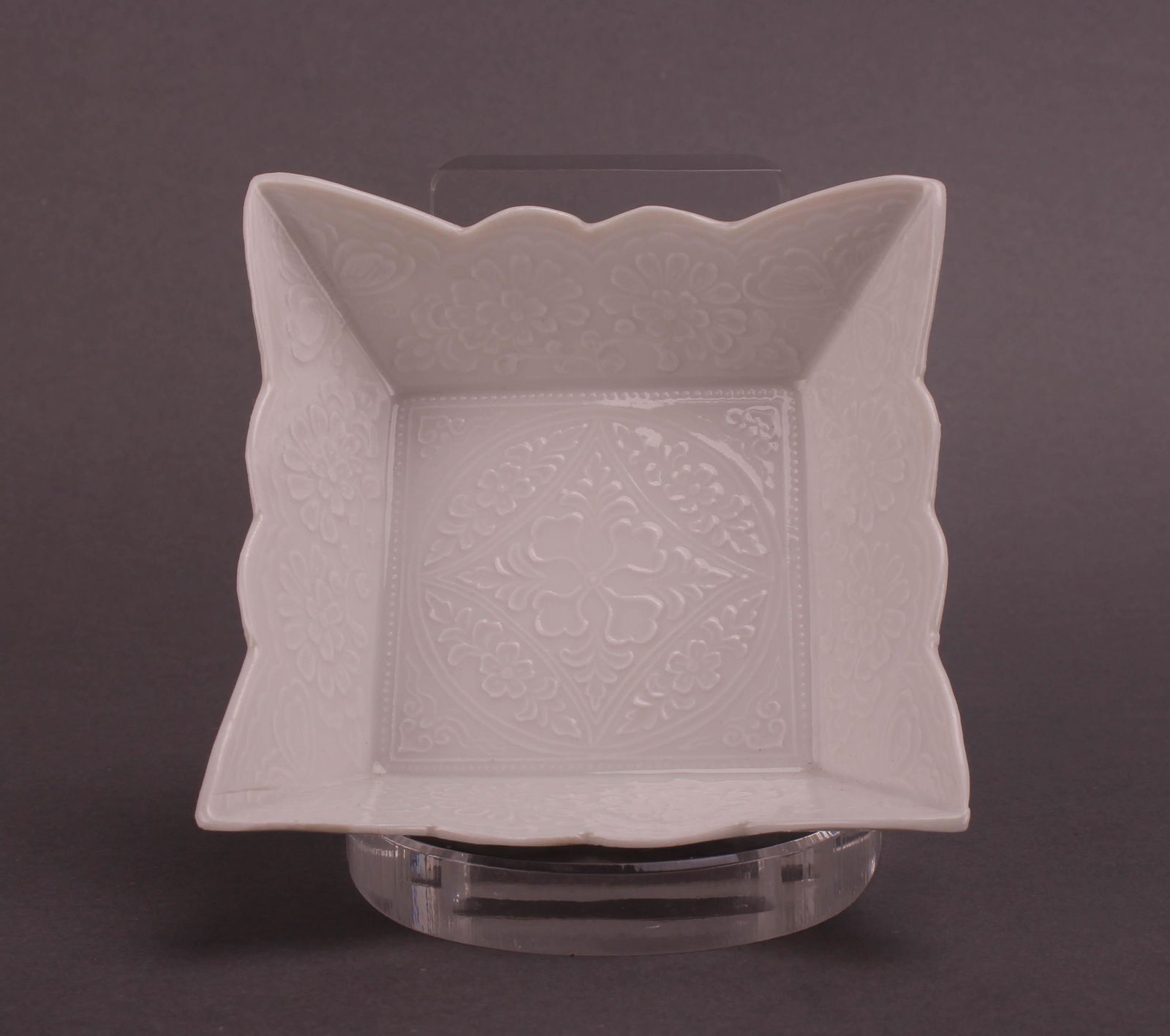 White Glazed Porcelain Plate (1 of 7)