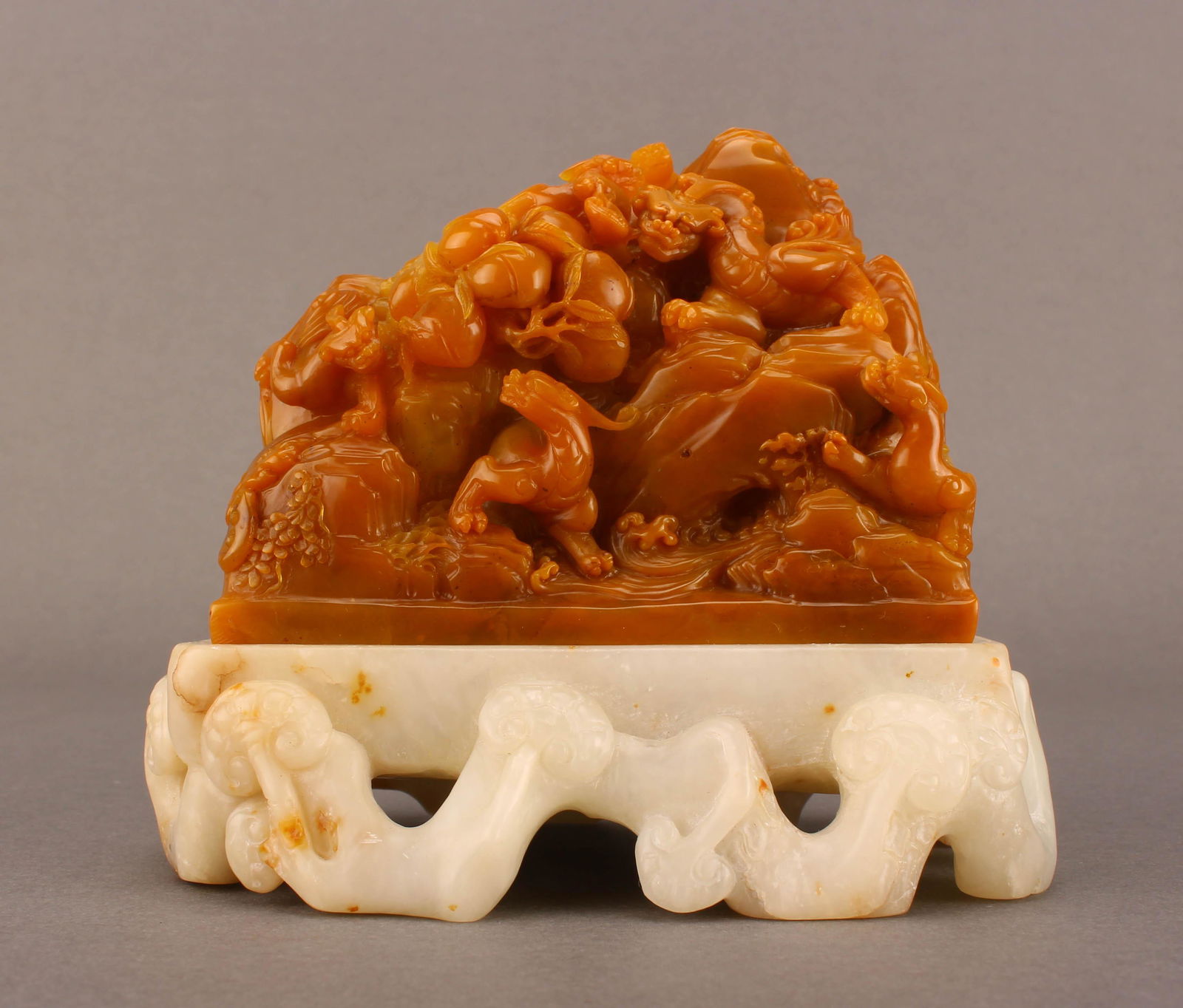 Shoushan Stone Dragon & Beast Seal (1 of 7)