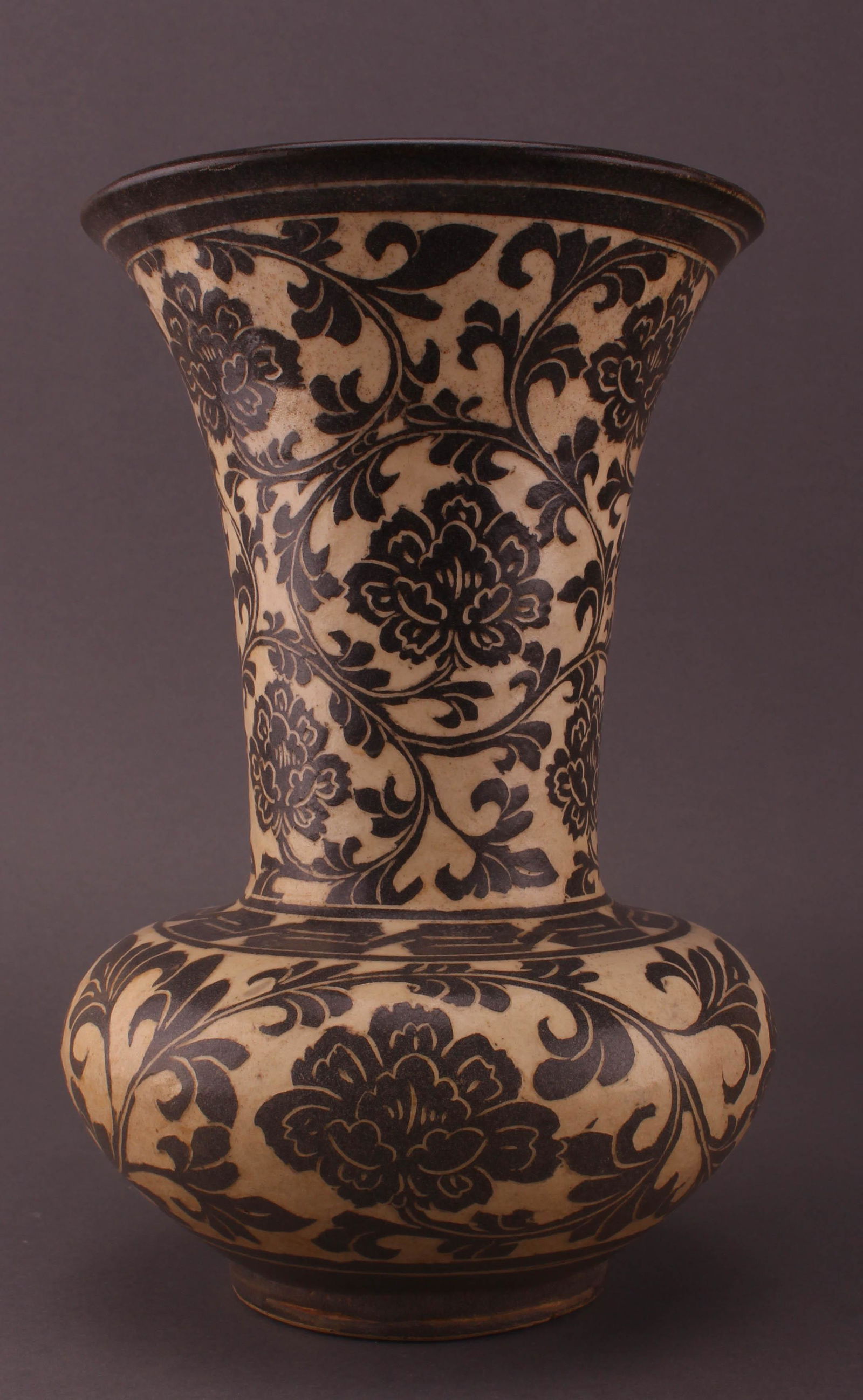 Cizhou Ware Flower Pattern Porcelain Vase (1 of 4)