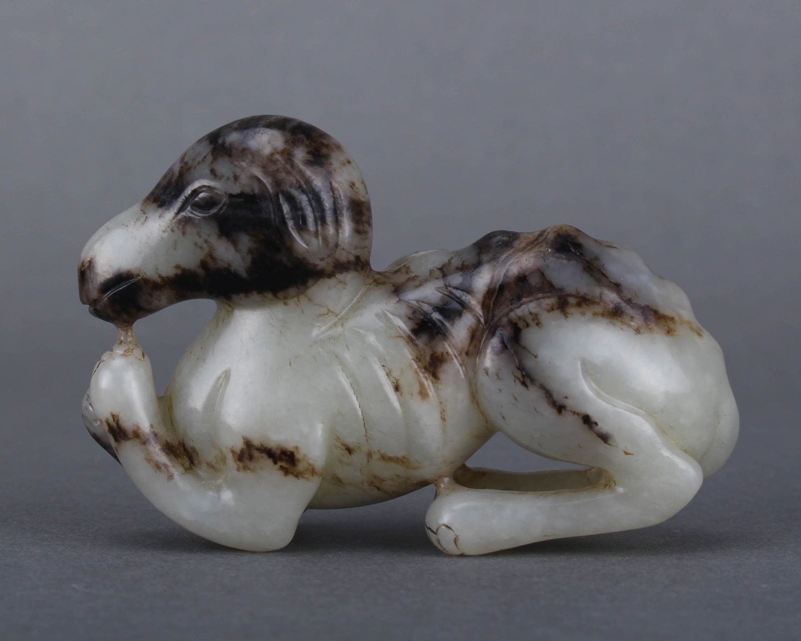 Jade Beast Ornament (1 of 8)