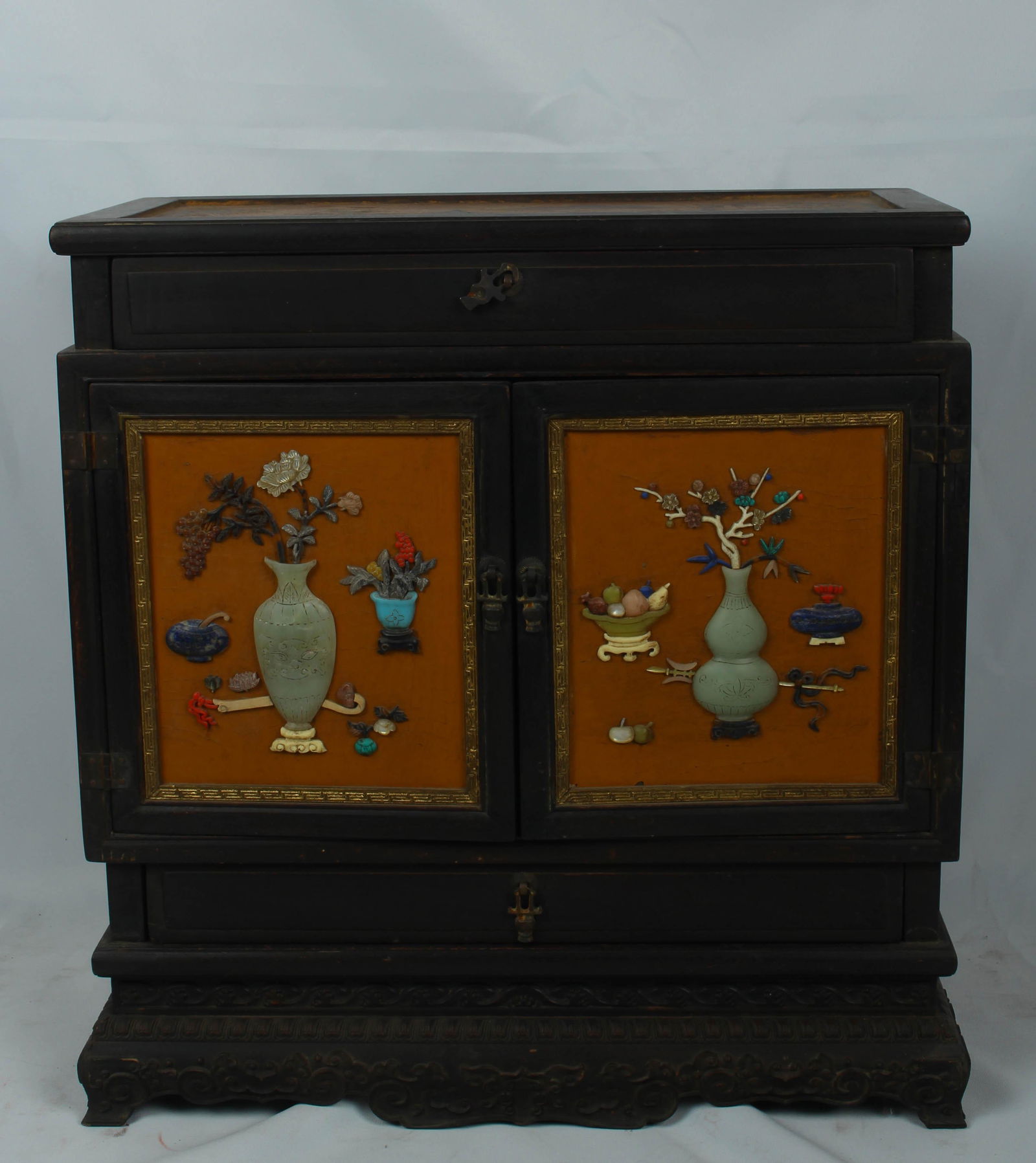 Stone Inlaid Red Sandalwood Box (1 of 11)