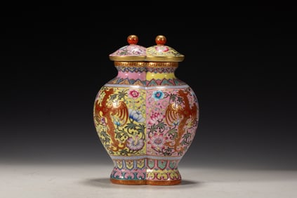Famille Rose Flower and Phoenix Pattern Porcelain Vase