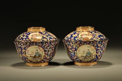Pair of Bronze Enamel Drawing Character Pattern Lid Bowl