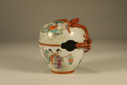 Famille Rose Beauty Pattern Dragon Ear Porcelain Washer