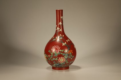 Red Glazed Famille Rose Flower and Bird Pattern Porcelain Vase
