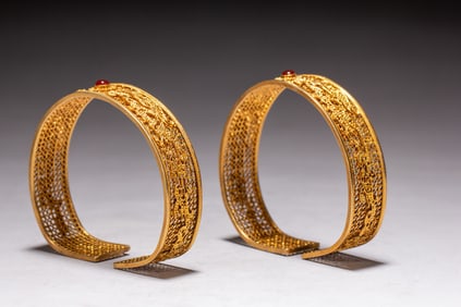 Pair of Gilt Bronze Inlaid Gem Stone Carved Flower Pattern Bangle