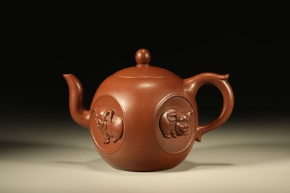 Purple Clay Carved Pig Pattern Teapot