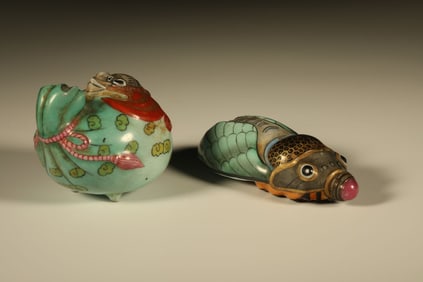 Pair of Famille Rose Beast and Cicada Shape Snuff Bottle