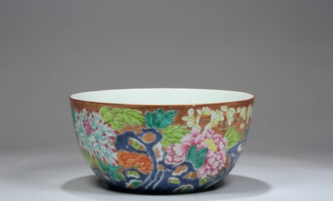 A FAMILLE-ROSE 'FLORAL' BOWL