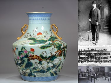 A FAMILLE-ROSE VASE,ZUN